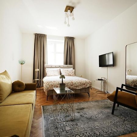 Center City Apartment 3 자그레브 외부 사진