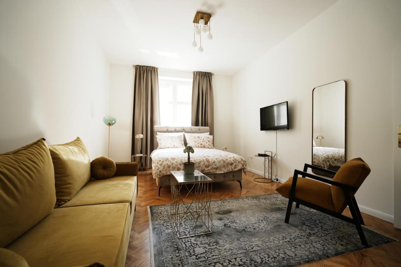 Center City Apartment 3 자그레브 외부 사진