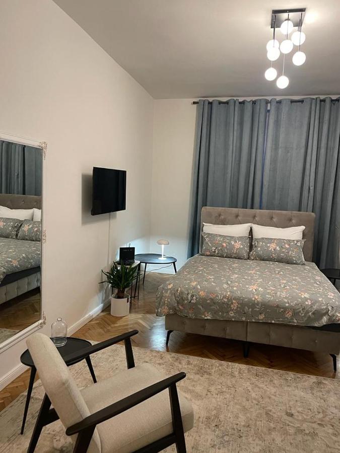 Center City Apartment 3 자그레브 외부 사진